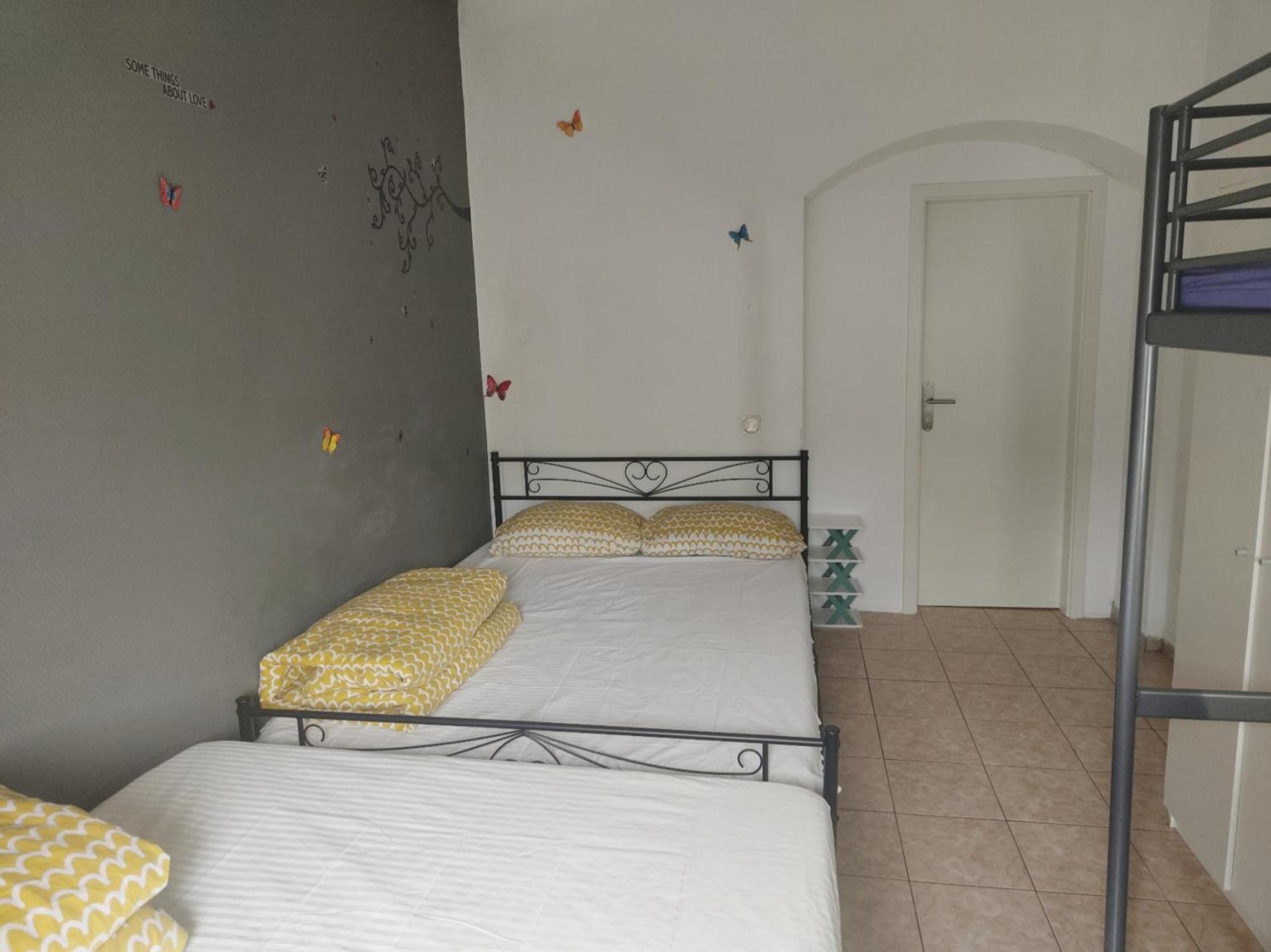 The Ark Eco Homestay Esch-sur-Alzette Exterior foto